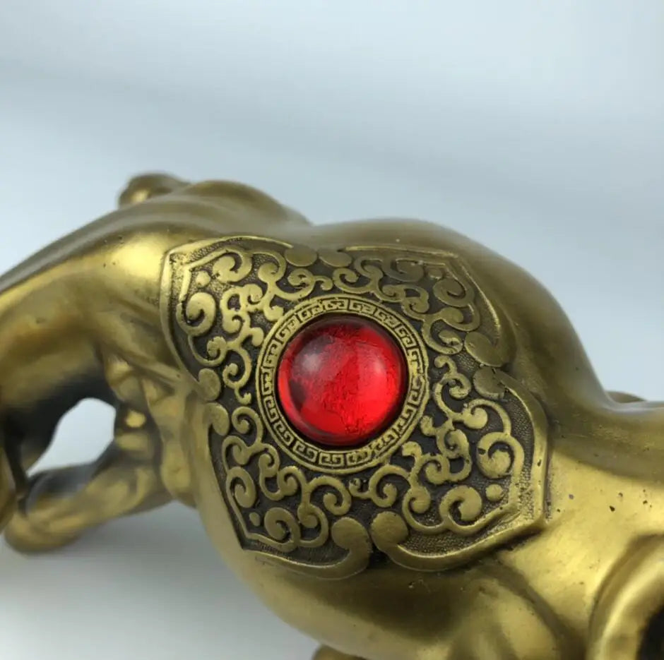 China brass seiko auspicious cow crafts statue