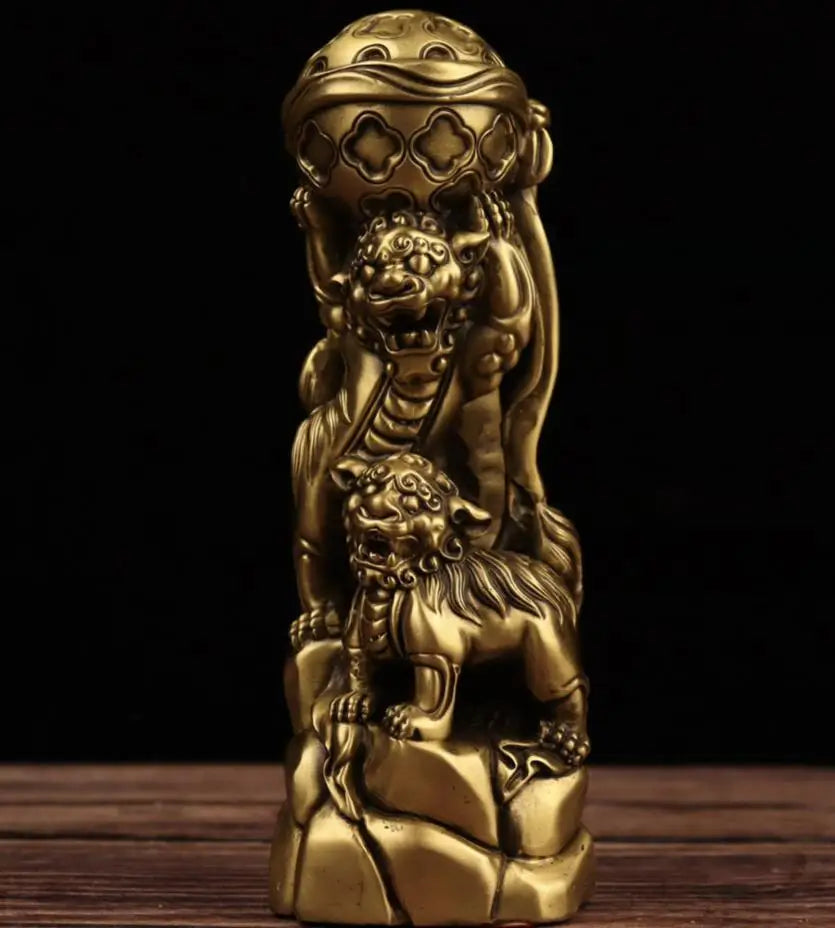 China brass seiko double lion Play ball crafts statue