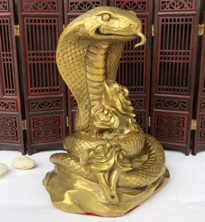 China brass spectacles snake crafts statue