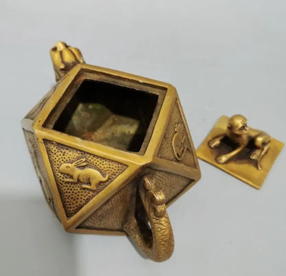 China brass twelve zodiac flagon crafts statue
