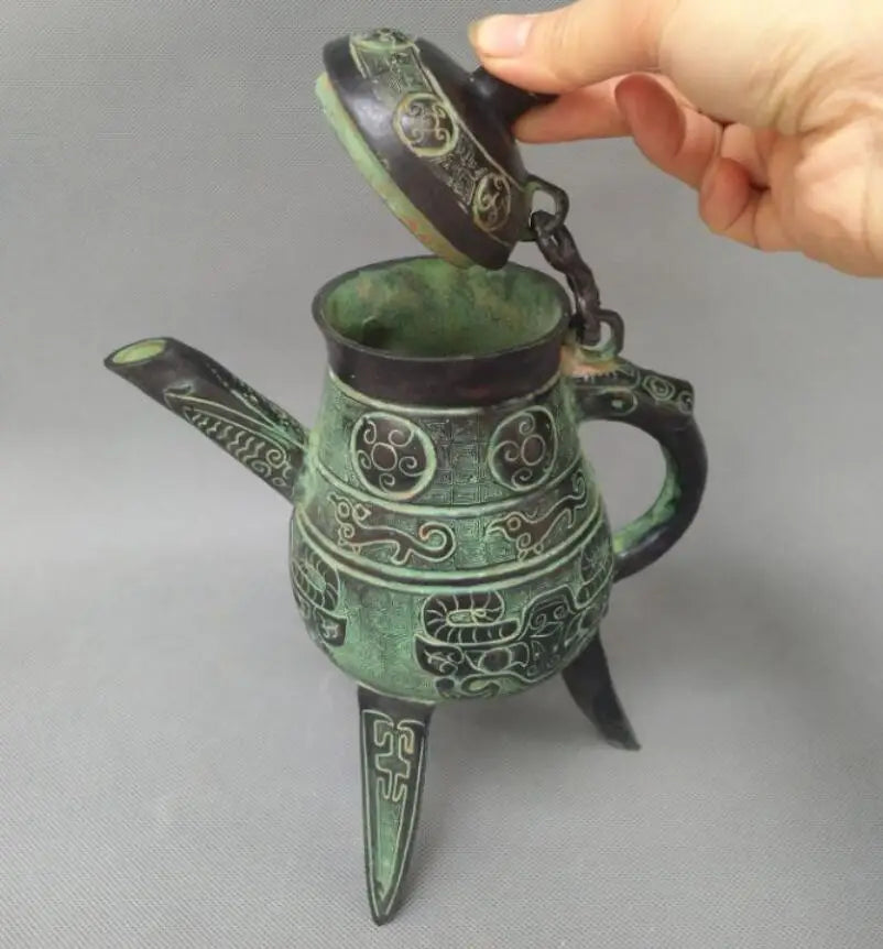 China bronze Animal face wine pot crafts statue