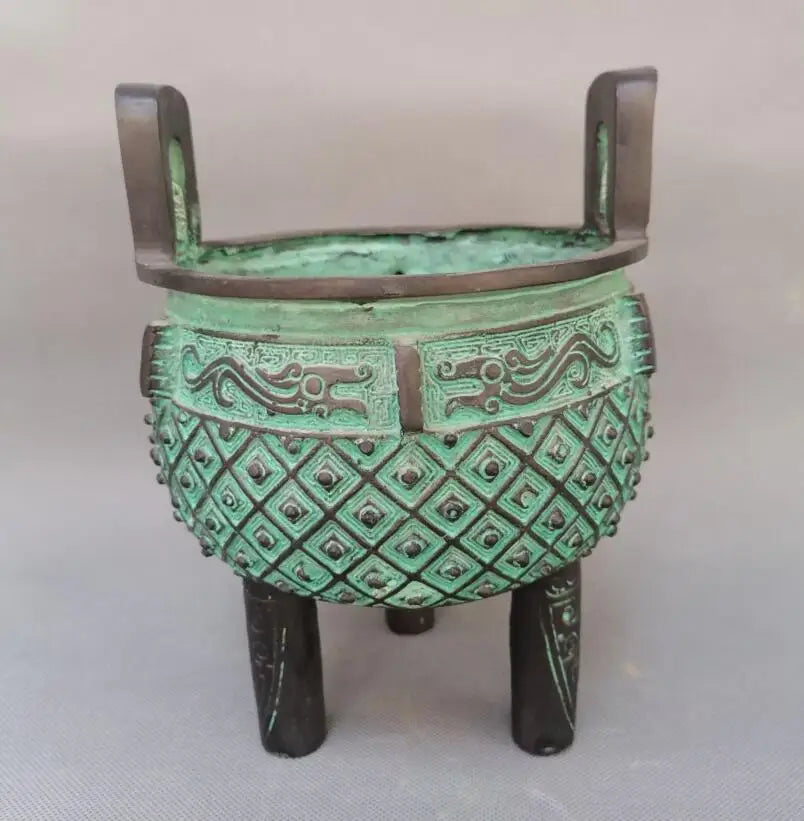 China bronze archaize round tripod crafts statue