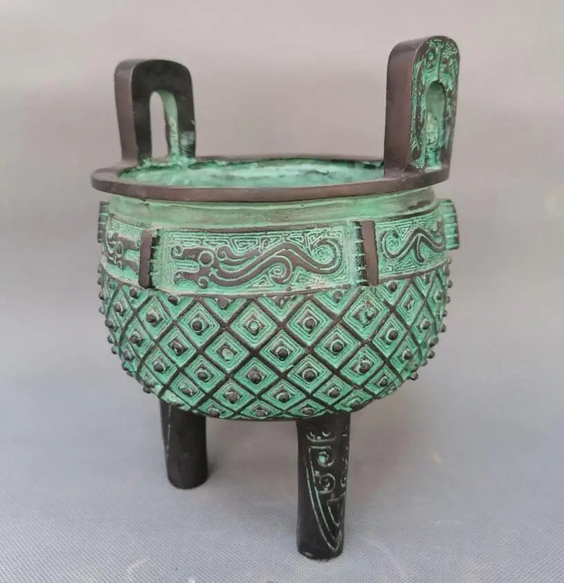 China bronze archaize round tripod crafts statue