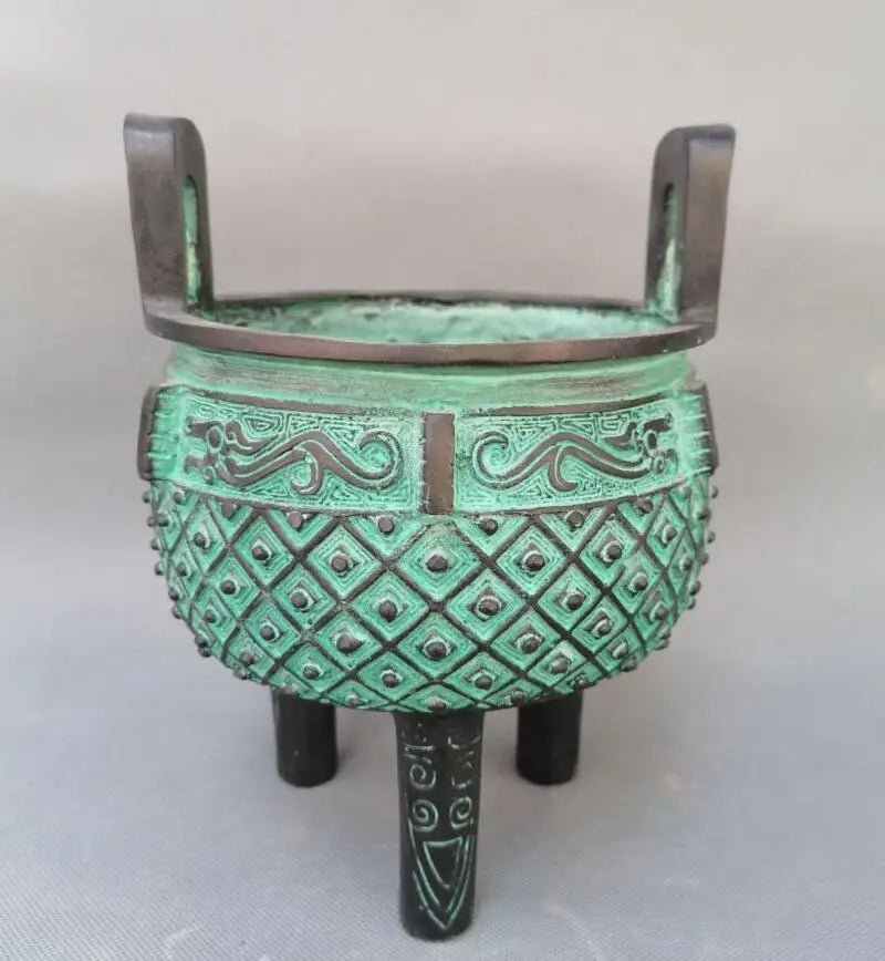 China bronze archaize round tripod crafts statue