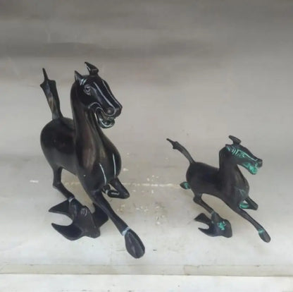 China bronze horse stepped swallows crafts statue