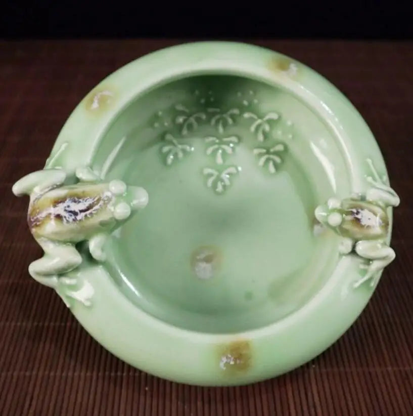 China ceramic frog Pen wash crafts statue