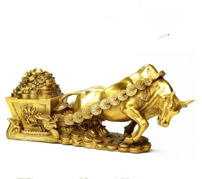 China collection fine workmanship the brass cattle pull Gold COINS wealth statue