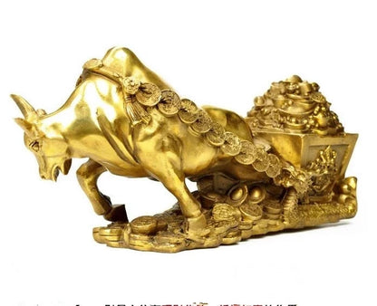 China collection fine workmanship the brass cattle pull Gold COINS wealth statue