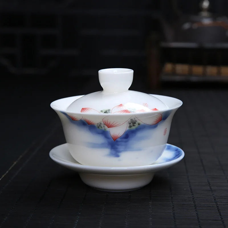 China cup bowl handpainted floral design traditional craft Sancai gaiwan porcelain tureen for Oolong tea in China on sales new