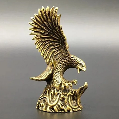 China exquisite brass Eagle and snakes small statue