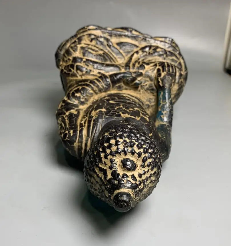 China imitation amber Sakyamuni Buddha crafts statue