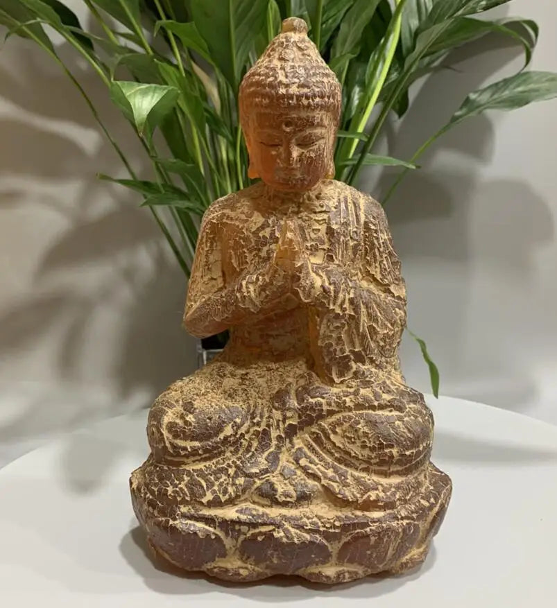China imitation amber Tathagata Buddha crafts statue