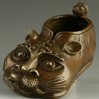 China's Highly Collectible Handmade Bronze Realistic Tiger Statue Children's Shoes Ornaments