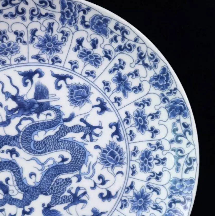 China seiko Blue and white ceramic dragon plate crafts statue