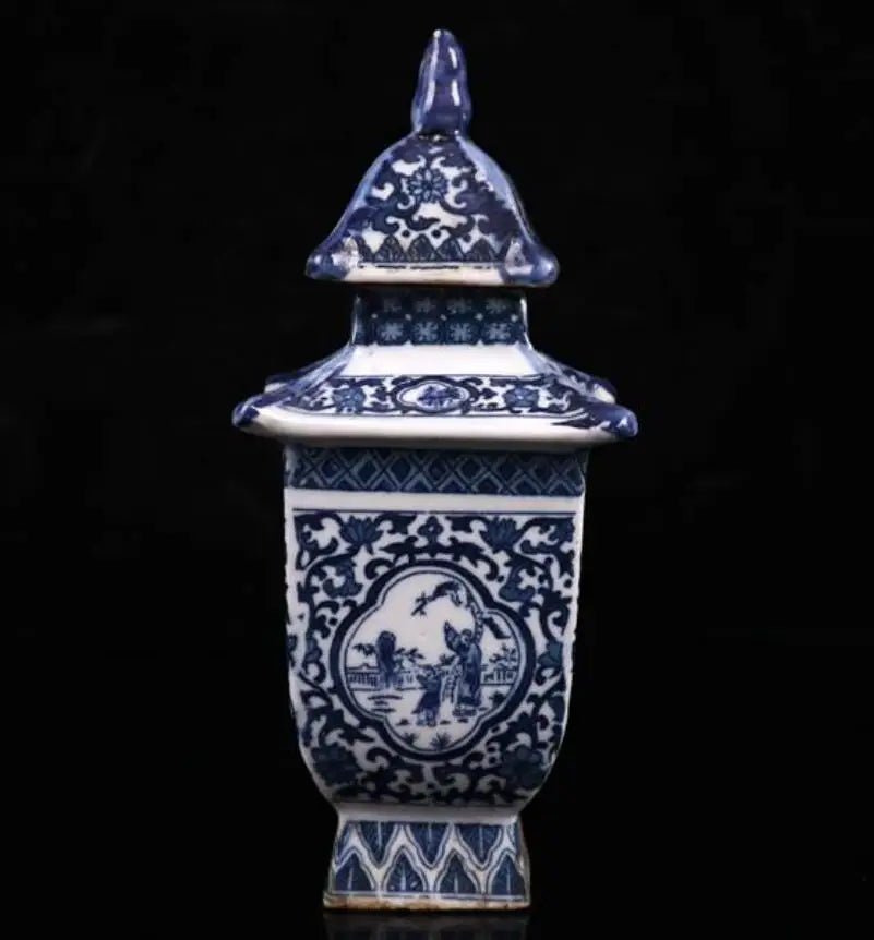 China seiko Blue and white ceramic square tank crafts statue