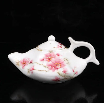 China seiko White glazed ceramic peach blossom teapot crafts statue