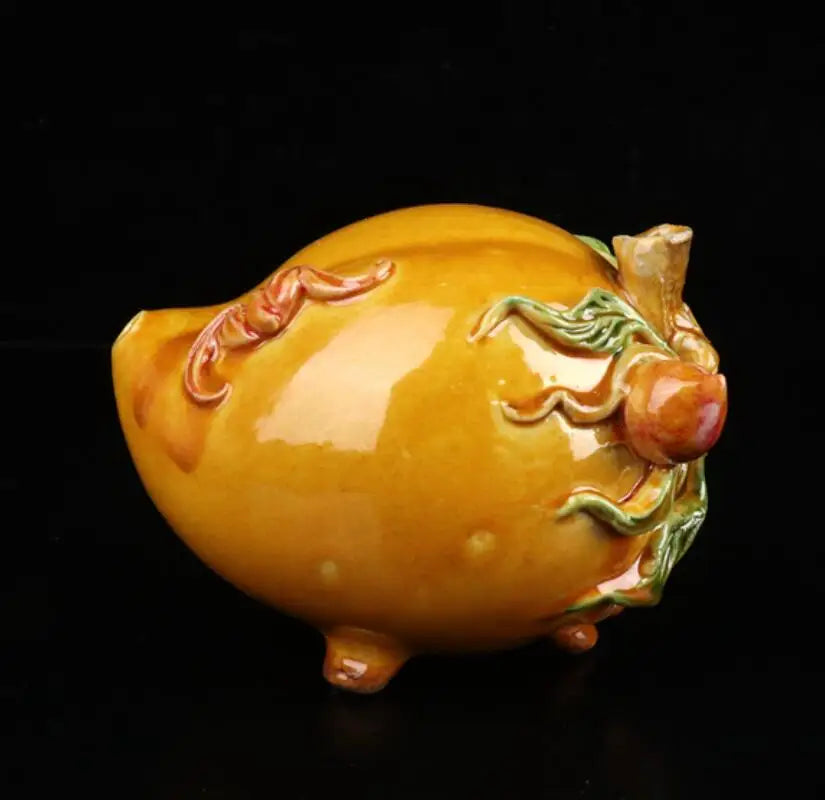 China seiko Yellow glaze ceramic Peach teapot crafts statue