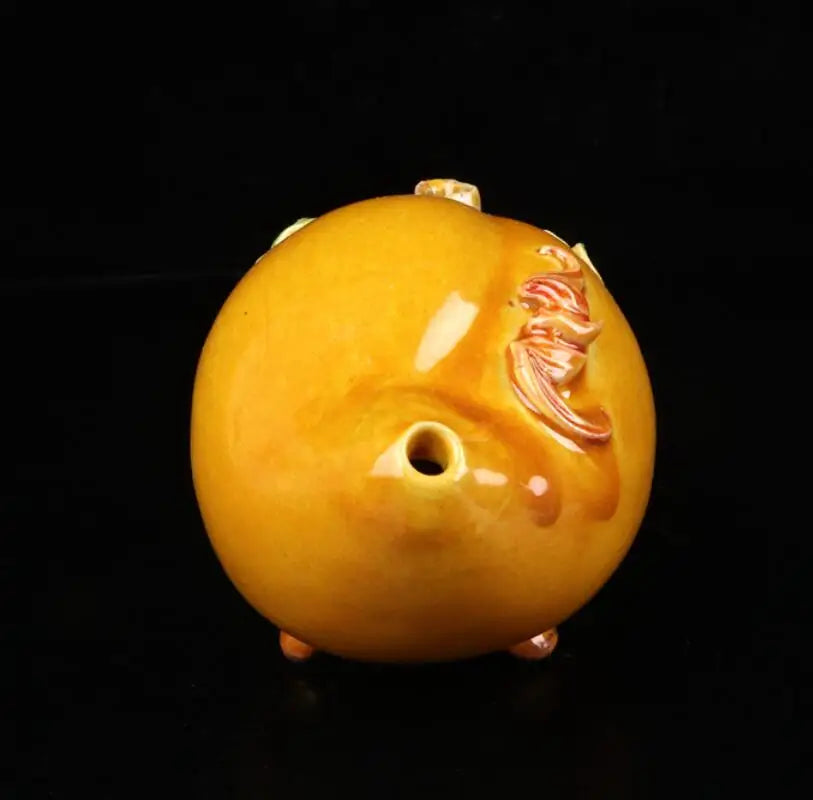 China seiko Yellow glaze ceramic Peach teapot crafts statue