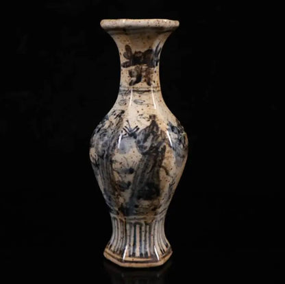 China seiko archaize Blue and white ceramic vase crafts statue