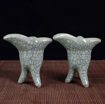 China seiko ceramic archaize wine cup crafts statue A pair