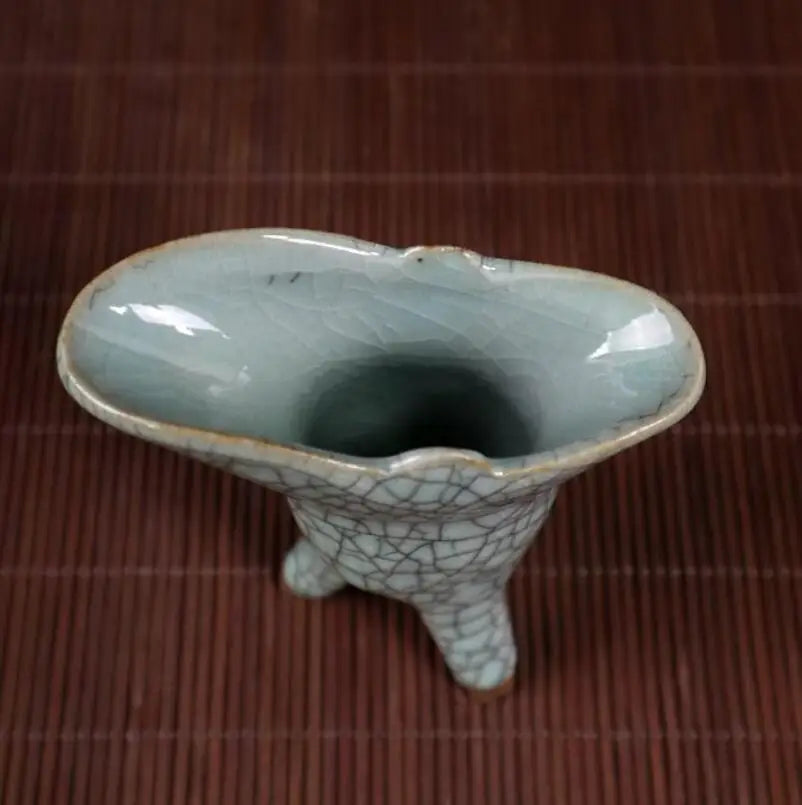 China seiko ceramic archaize wine cup crafts statue A pair