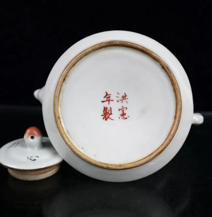 China seiko ceramic beauty teapot crafts statue