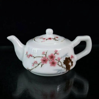 China seiko peach blossom ceramic teapot crafts statue