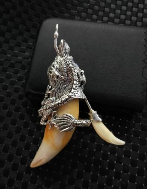 Chinese Antique Tibetan silver Guan Gong pan long dog tooth pendant