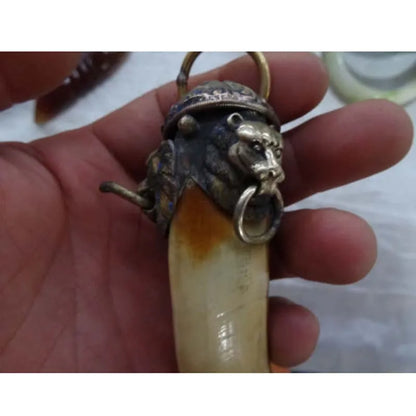 Chinese Antique ward off bad luck Tibetan silver Beast head inlay tooth talisman big Pendant