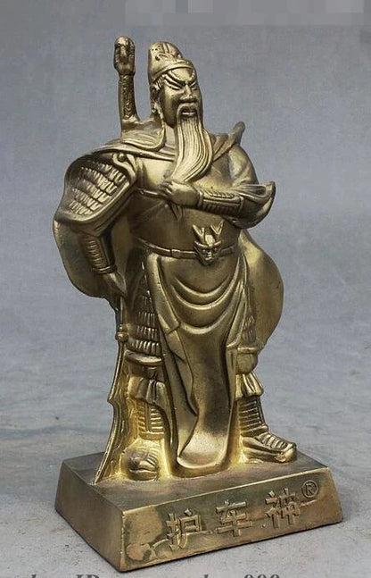 Chinese Brass Carved Guard Vehicle Warrior God Guan Gong Yu Dragon Head Statue