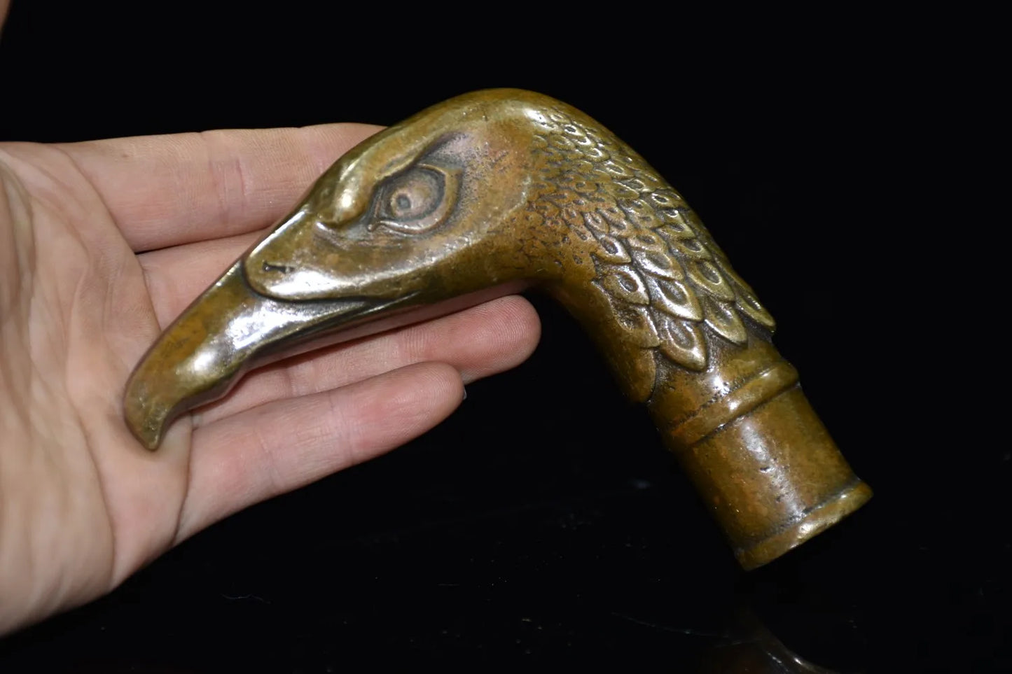 Chinese Brass Copper Hand carved Cane Walking Stick Head Handle eagle Statue