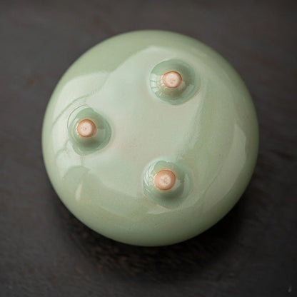 Chinese Celadon Small Incense Holder Boutique Diffuser Incense Smoke Waterfall Mosquito Incense Holder Smell Distributor Crafts