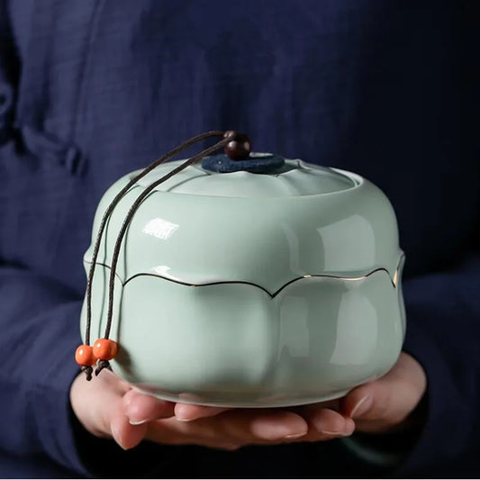 Chinese Ceramic Tea Caddy Green Tea Storage Pot, Blue and White Porcelain Decoration, Classic Vintage Storage Jar, Home Decor