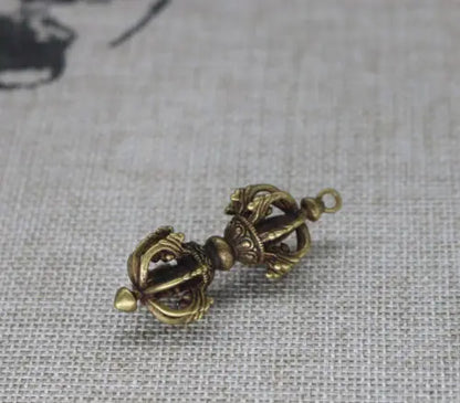 Chinese  Collectibles Pure Brass Tibetan Vajra Dorje Small Pendant Statue
