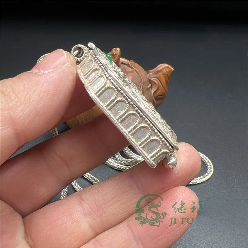 Chinese Collection Tibetan Silver Sakyamuni Buddha Statue Amulets Necklace