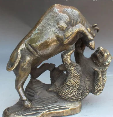 Chinese Fengshui Bronze Cattle Oxen Brown Bear Black Bear Beast Animal Statue