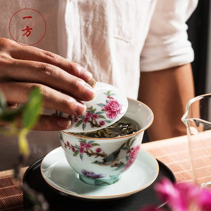 Chinese Gaiwan Handmade Kung Fu Hand-painted Tea Set San Cai Tea Cups Set Ceramic Tea Bowl with Saucer Porcelain Tureen