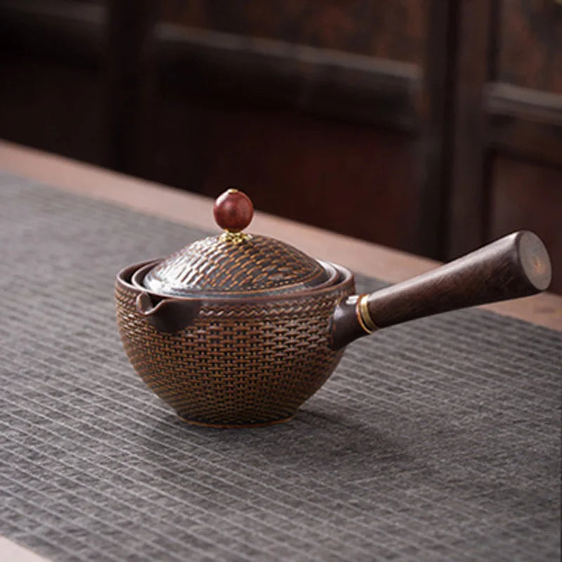Chinese Kung Fu Tea Set Traveling Tea Set Ceramic Portable Tea Set Complete Set Teapot Brewer Tea Maker Infuser