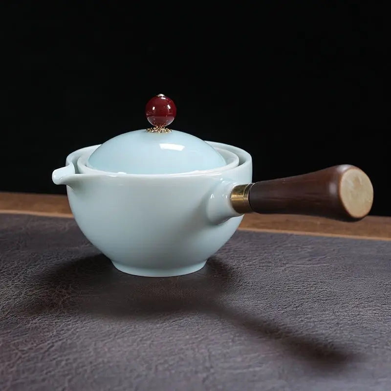 Chinese Kung Fu Tea Set Traveling Tea Set Ceramic Portable Tea Set Complete Set Teapot Brewer Tea Maker Infuser