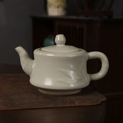 Chinese Kung Fu Teapots Handmade Elegant Xishi Pots Ceramic High End Jingdezhen Tea Pots Vintage Teaware Set