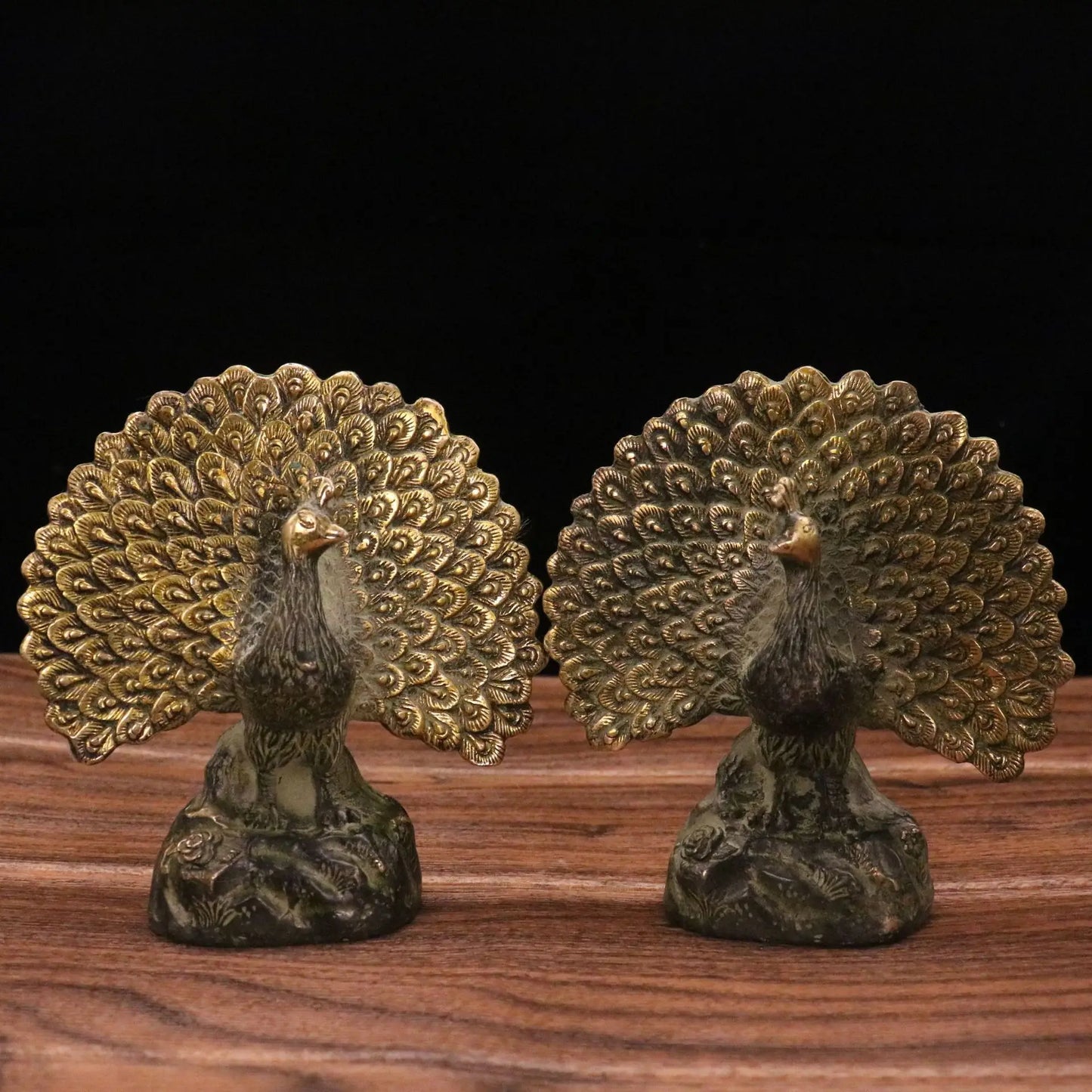 Chinese Old Copper Gilding Peacock Copper Animal Statue Decoration A Pair