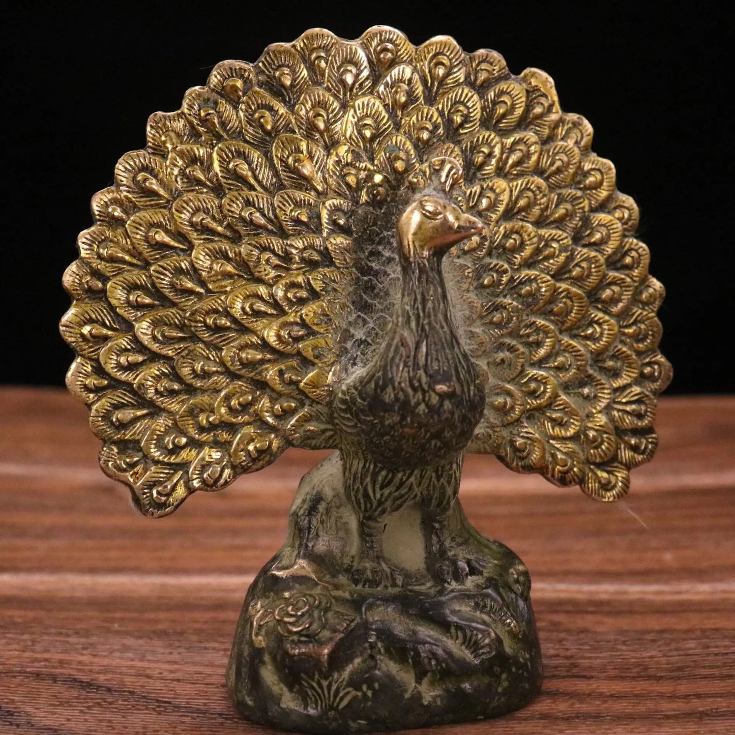 Chinese Old Copper Gilding Peacock Copper Animal Statue Decoration A Pair