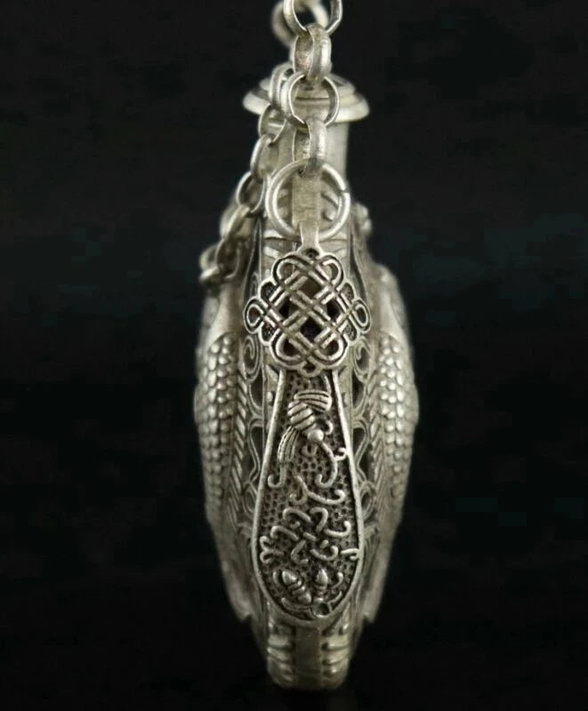 Chinese Old Tibet Silver Copper Carve Hollow Out Pair Fish Delicate Snuff Bottle