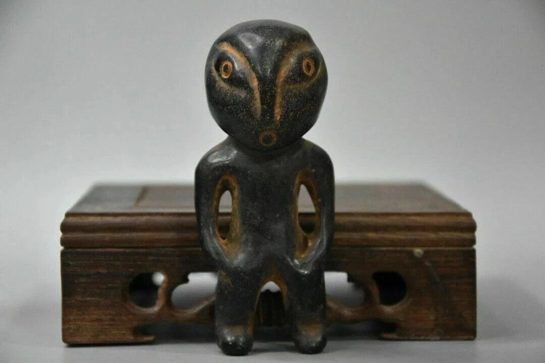 Chinese Red mountain culture Iron meteorite carved Alien
