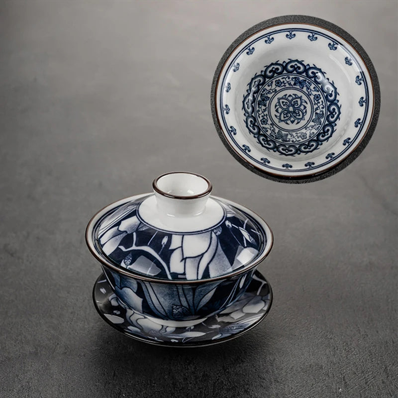 Chinese Style Blue and White Porcelain Tea Set Household Ceramic Gaiwan White Porcelain Cover Bowl Tea Cup Handmade Tea Maker