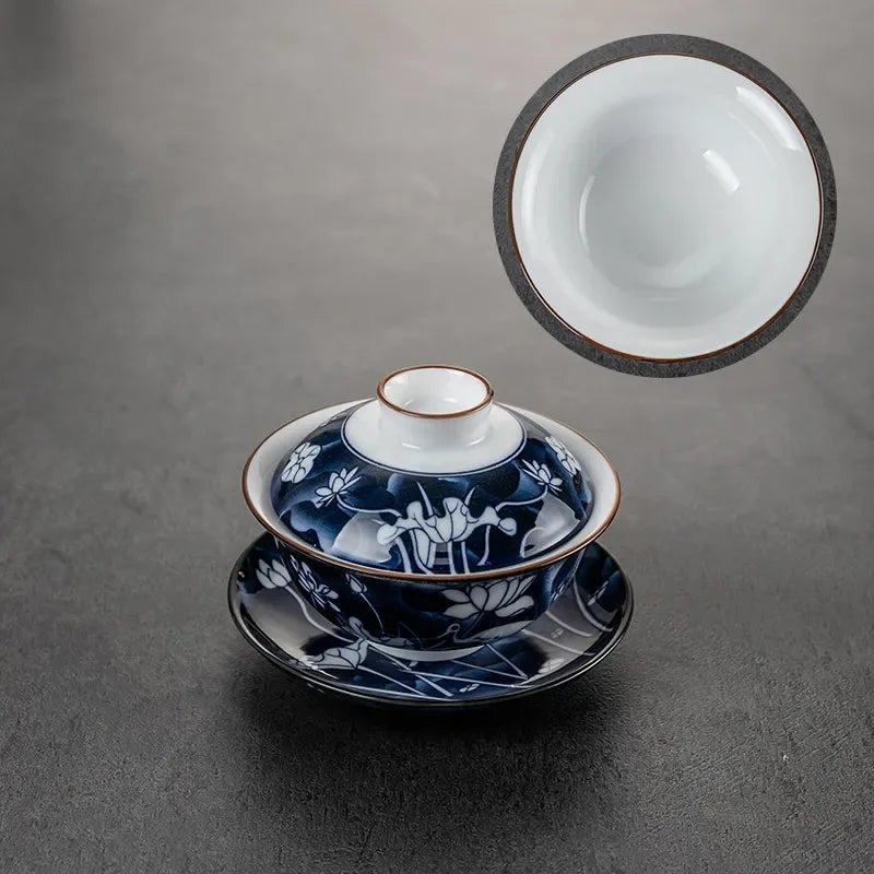 Chinese Style Blue and White Porcelain Tea Set Household Ceramic Gaiwan White Porcelain Cover Bowl Tea Cup Handmade Tea Maker
