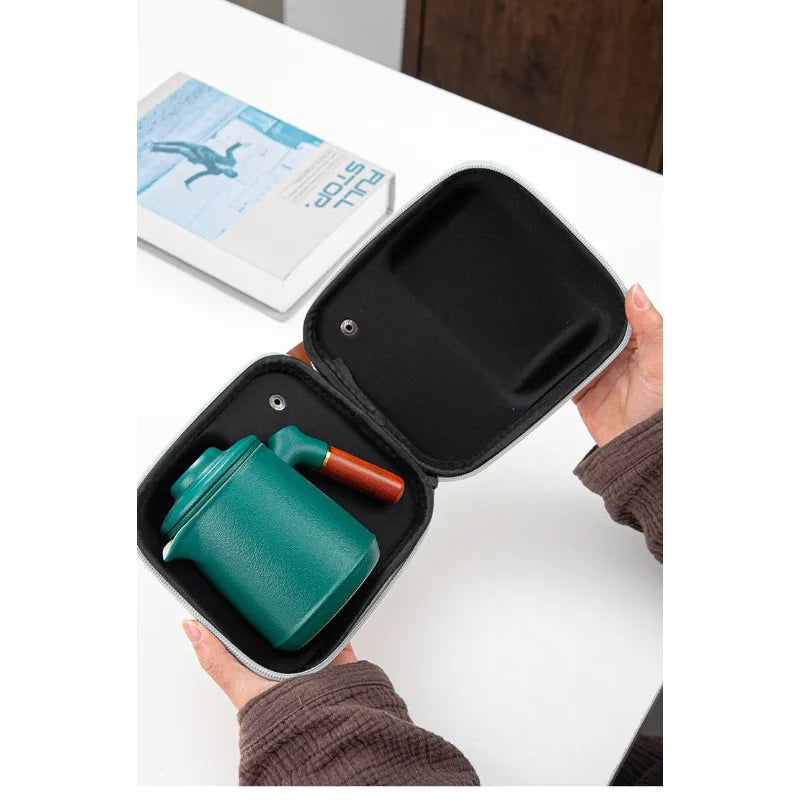 Chinese Style Travel Tea Set with Carrying Bag Ceramic Glaze Teapot 1 Pot 4 Cups Outdoor Camping Teapot Kung Fu Tea Cup Set
