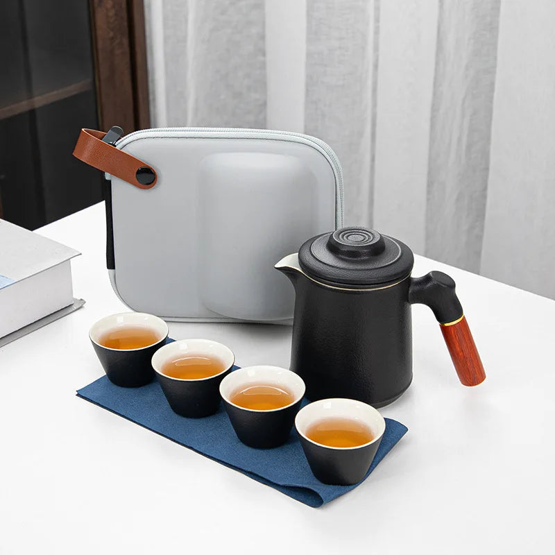 Chinese Style Travel Tea Set with Carrying Bag Ceramic Glaze Teapot 1 Pot 4 Cups Outdoor Camping Teapot Kung Fu Tea Cup Set