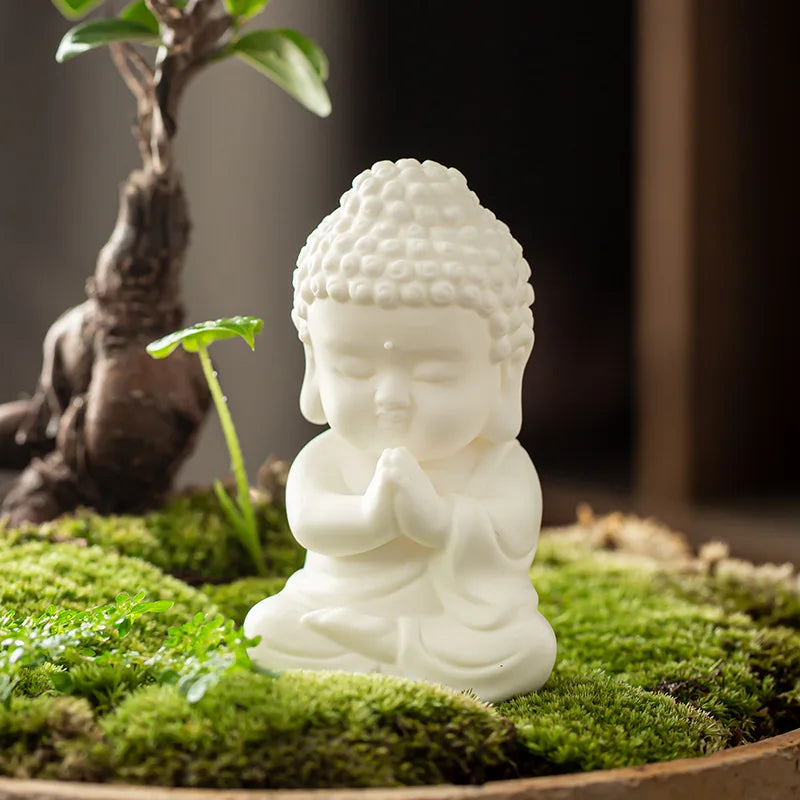 Chinese White Porcelain Creative Small Buddha Statue Decoration Home Living Room Bogu Shelf Office Desktop Zen Decoration