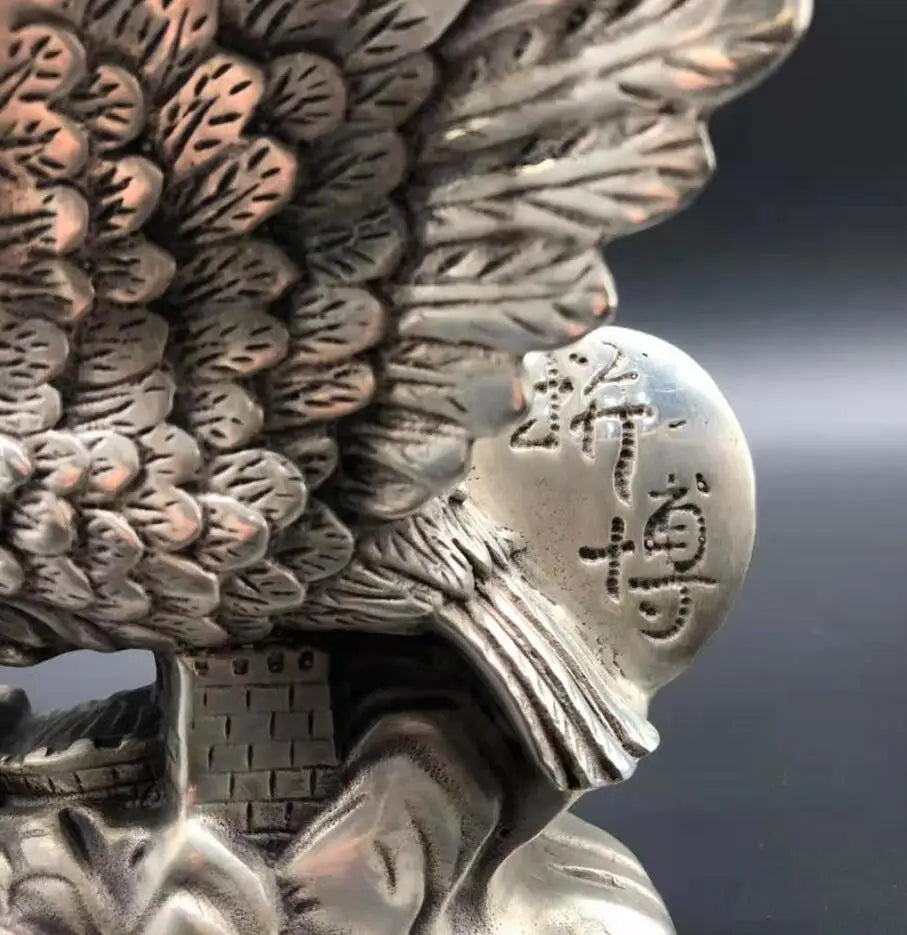Chinese White copper eagle crafts statue